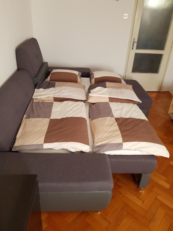Positivo Apartamento Zagreb Exterior foto